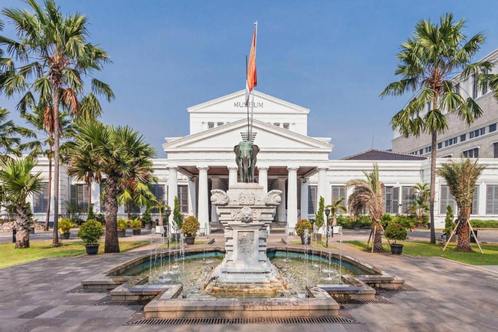 OYO 91074 Stariez Senen Syariah Hotel Jakarta Bagian luar foto